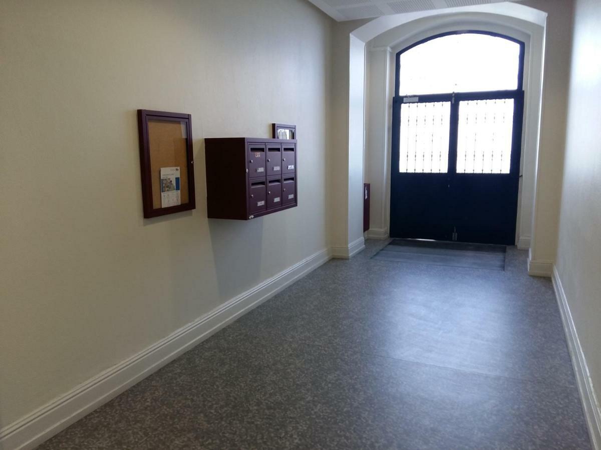 Studio De Charme Au Pied De La Gare Apartment Colmar Luaran gambar