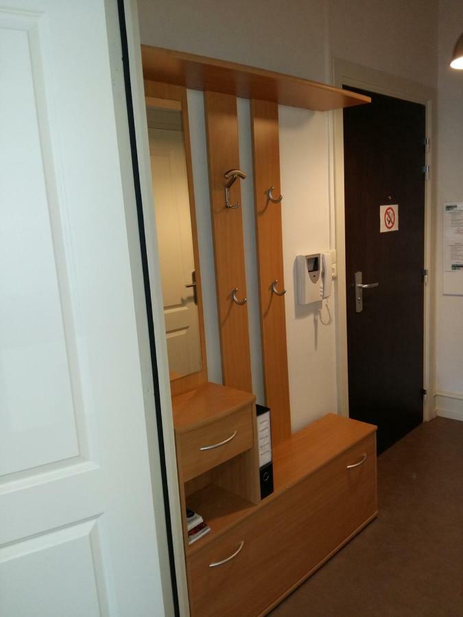 Studio De Charme Au Pied De La Gare Apartment Colmar Luaran gambar